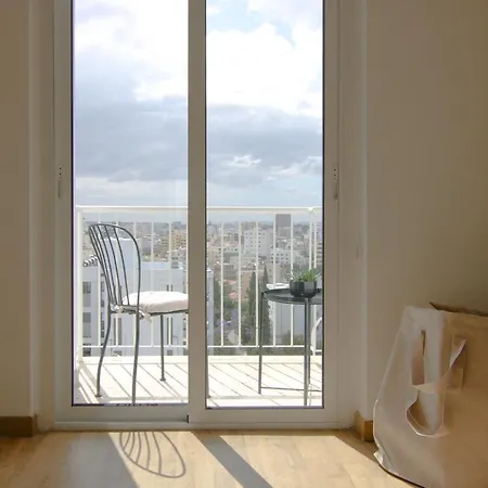 Phaedrus Living: Downtown Flat 704 Apartament Nikozja