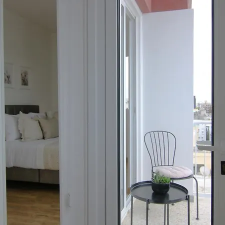 Phaedrus Living: Downtown Flat 704 * Nikozja