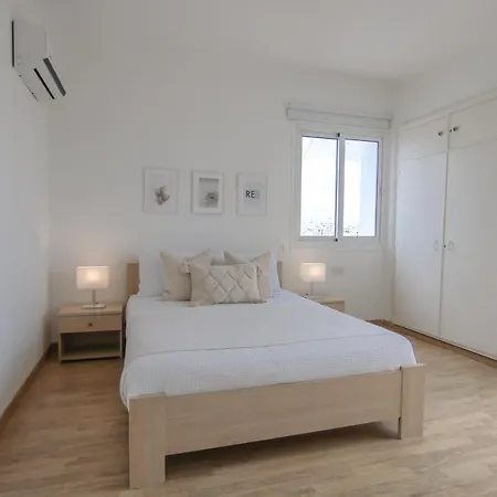 Apartament Phaedrus Living: Downtown Flat 704 Nikozja